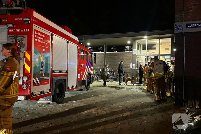 Persoon gewond bij brand in flatwoning