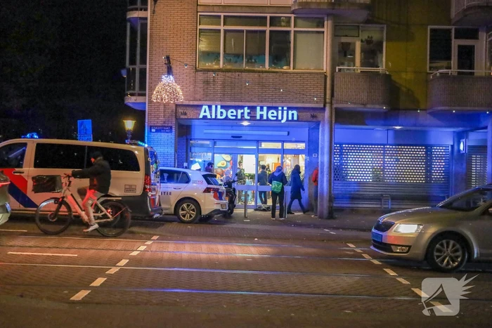 Politie doet onderzoek naar steekincident