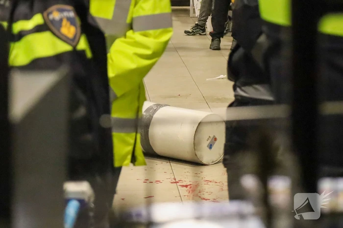 Politie doet onderzoek naar steekincident