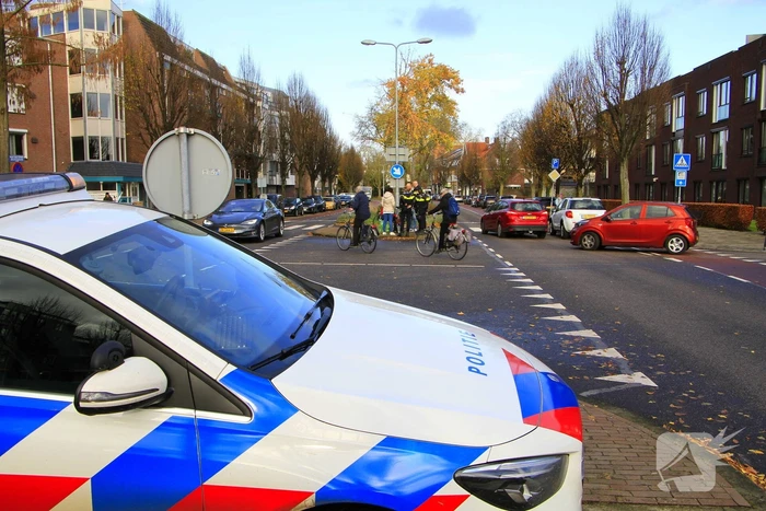 Fietser gewond bij aanrijding op kruispunt