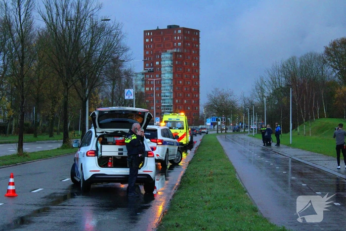 Auto's beschadigd na kop-staartbotsing