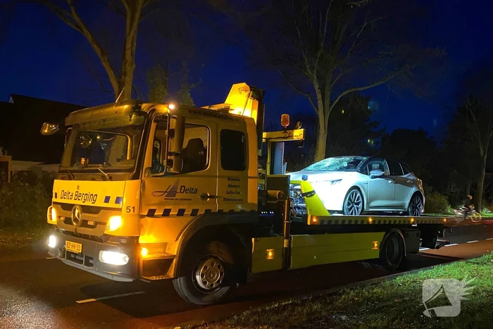 Fietser ernstig gewond bij botsing met auto