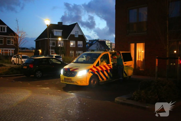 Brand in keuken door brandweer geblust