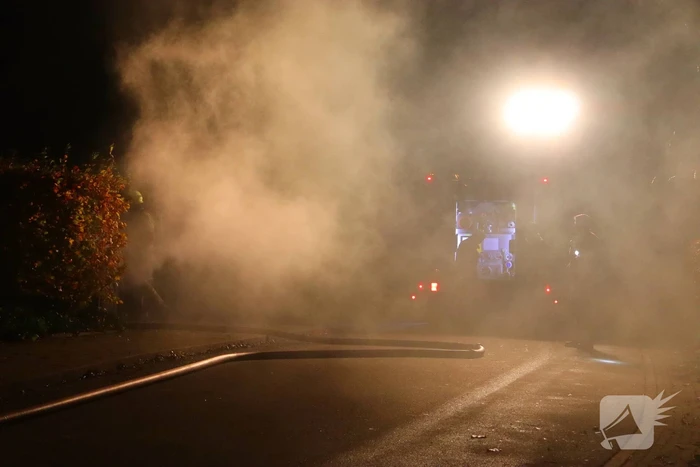 Veel rookontwikkeling bij brand in ondergrondse container