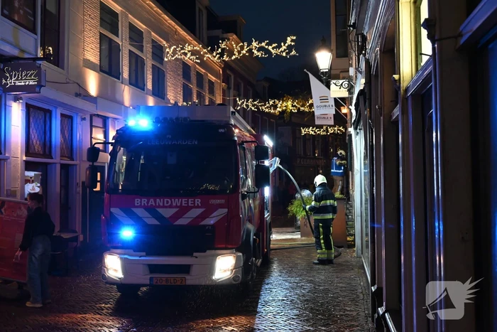 Keukenbrand in hamburgerrestaurant