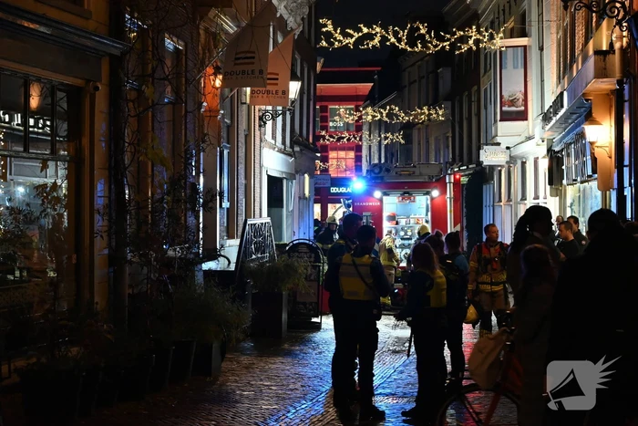 Keukenbrand in hamburgerrestaurant