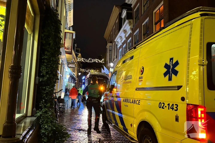 Keukenbrand in hamburgerrestaurant