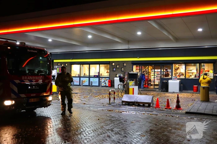 Kortsluiting in shop van tankstation