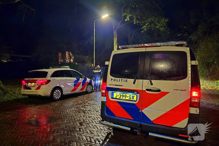 Zoektocht naar verdachte na overval melding