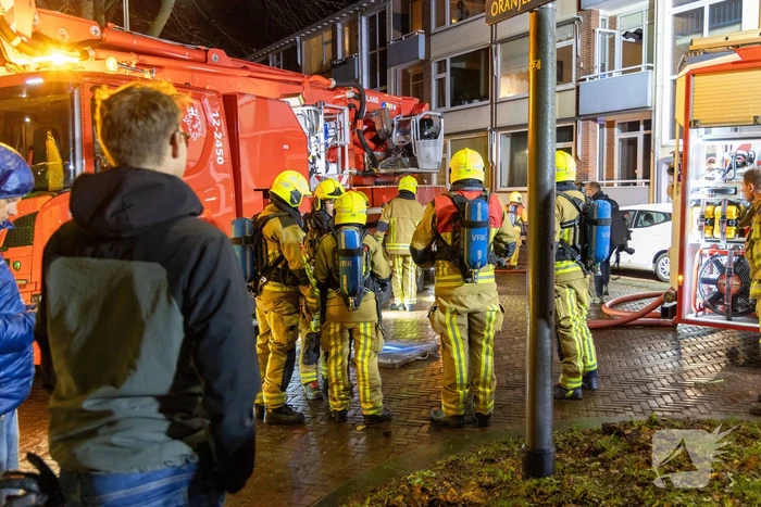 Portiekflat ontruimd wegens brand
