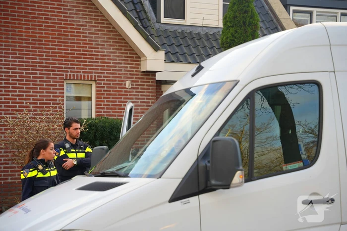 Boze weggebruiker dreigt en belaagt taxichauffeuse