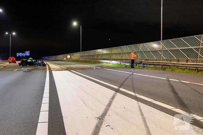 Peperdure bolide met prijskaart van 220 000 crasht