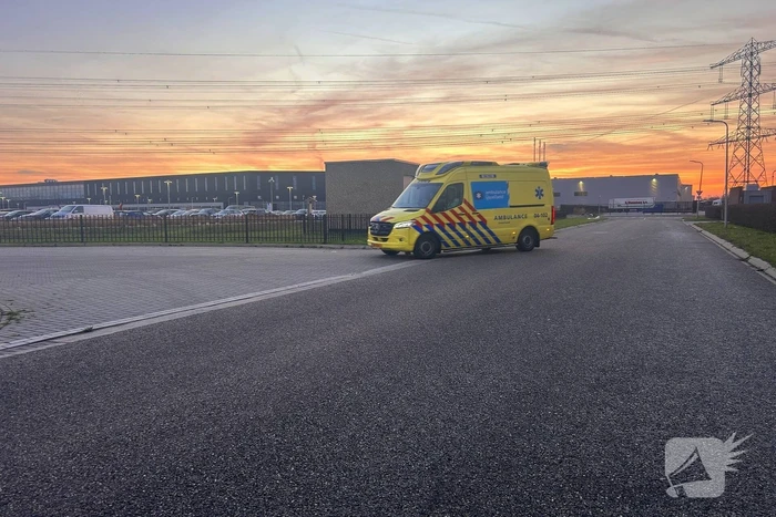 Persoon gewond bij brand in bedrijfspand