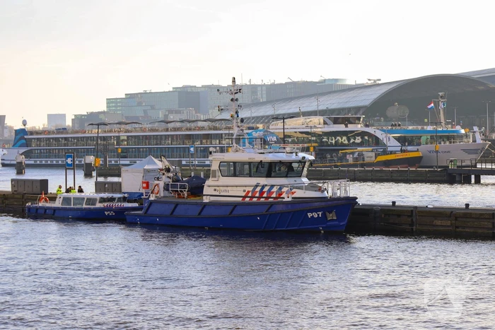 Overleden persoon in water aangetroffen