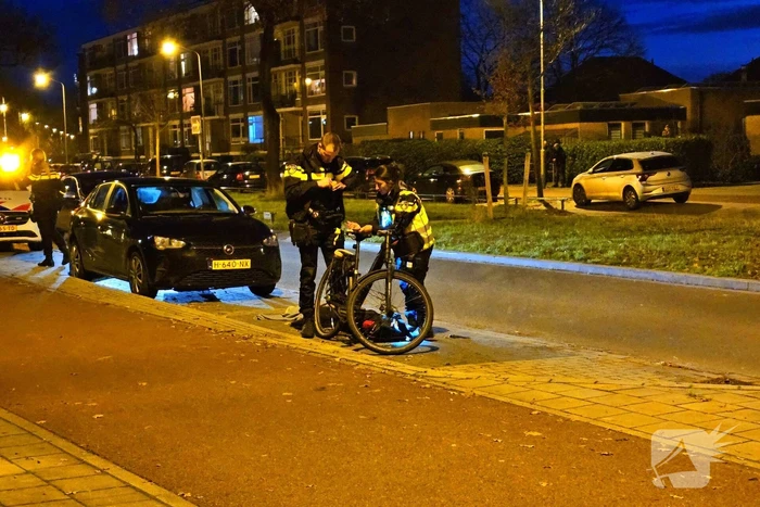 Fietser geschept door automobilist