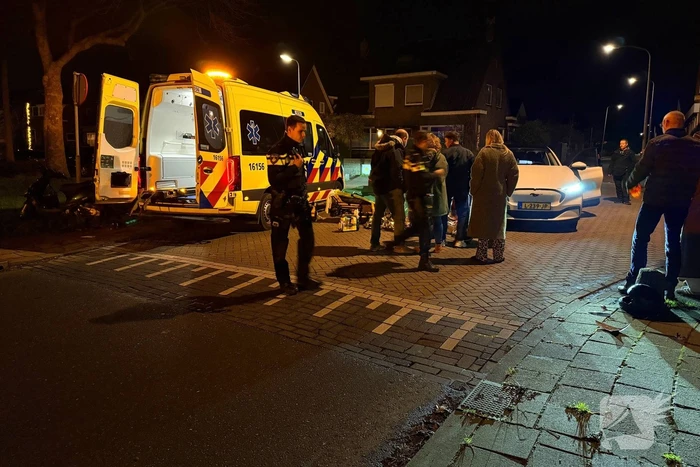 Scooterrijder gewond bij aanrijding met automobilist