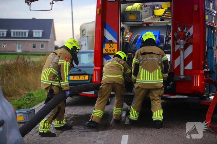 Gasflessen ontploft bij brand op tuindersvereniging