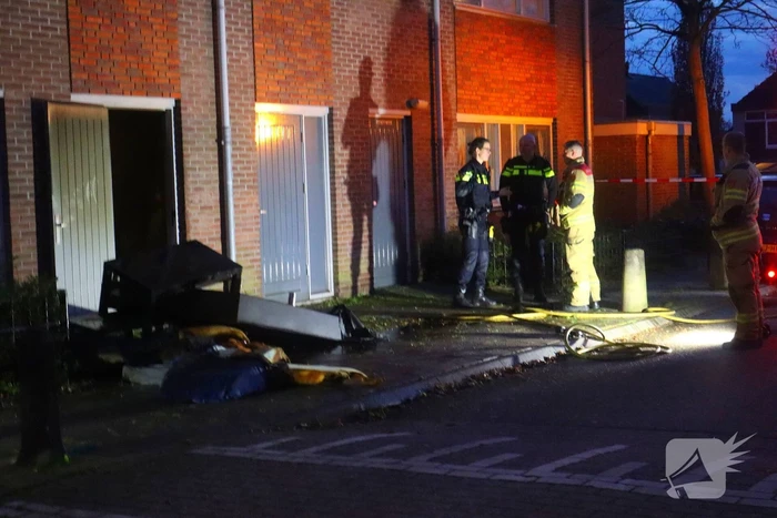 Brand in berging snel onder controle