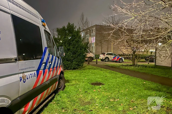 Onderzoek bij woning na explosie en brand