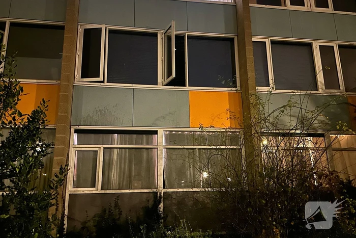 Onderzoek bij woning na explosie en brand