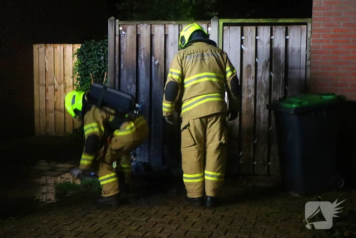 Politie onderzoekt mogelijke brandstichting na containerbrand