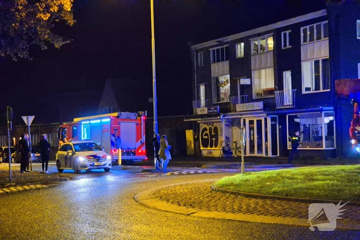 Rotonde geblokkeerd door brandweer wegens schoorsteenbrand