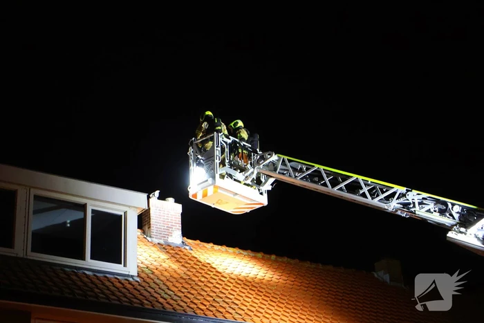 Brandweer druk met schoorsteenbrand