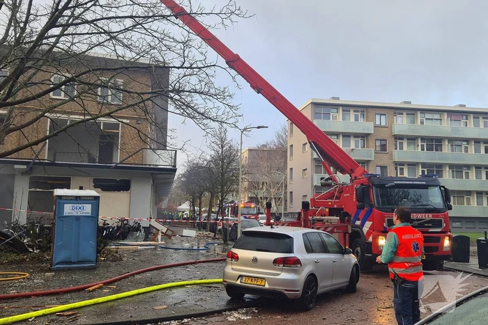 Dode en gewonden nadat deel van flat instort door explosie