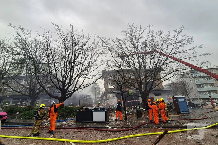 Dode en gewonden nadat deel van flat instort door explosie