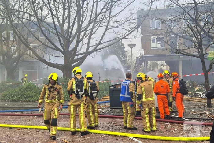 Dode en gewonden nadat deel van flat instort door explosie