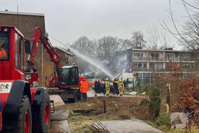 Dode en gewonden nadat deel van flat instort door explosie