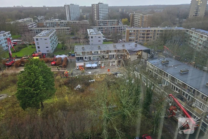 Dode en gewonden nadat deel van flat instort door explosie