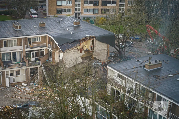 Dode en gewonden nadat deel van flat instort door explosie