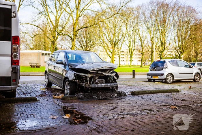 Liendert geteisterd door autobranden