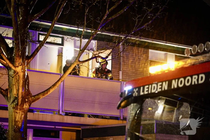 Brandweer controleert woningen na melding gaslucht