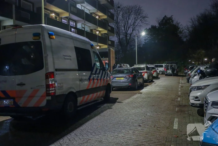 Gewelddadige woningoverval door jongemannen