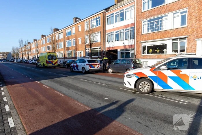 Man gewond na val val uit raam