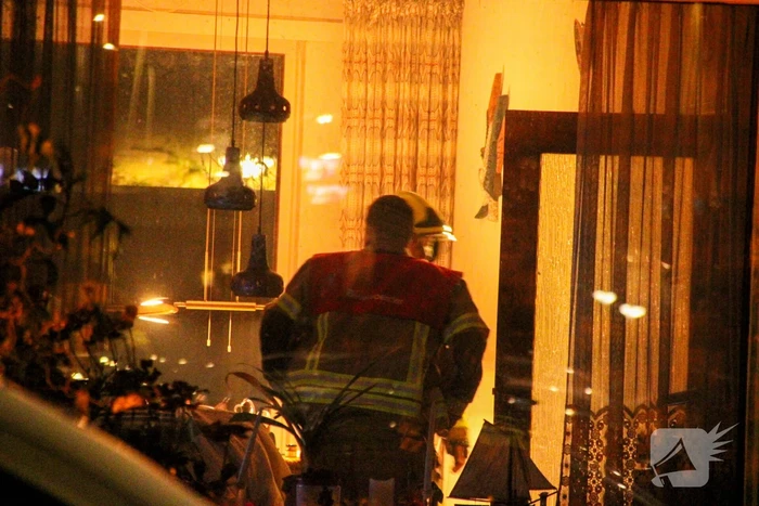 Brandweer doet onderzoekt in woning na afgaan rookmelder