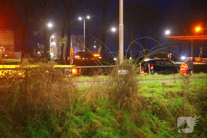 Auto's botsen op afrit snelweg