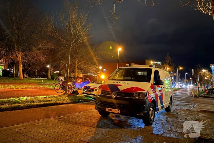 Fietser zwaargewond bij aanrijding met auto