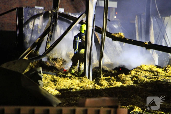 Opnieuw brand in afgebrande hooiopslag