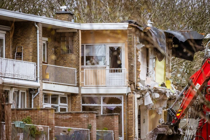 Vijf woningen en bruidsmodezaak weggeblazen door mega-explosie