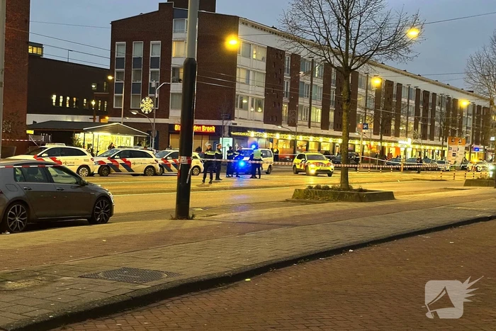 Gewonde bij schietpartij, politie zoekt verdachte