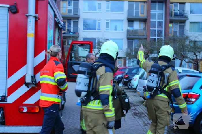 Brandweer doet metingen naar koolstofmonoxide
