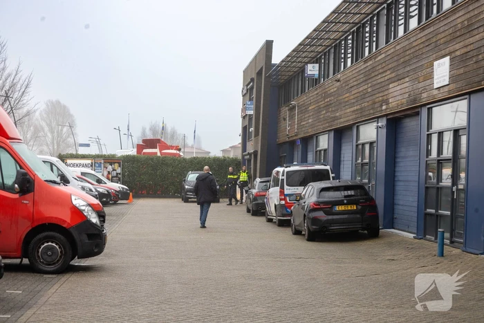 Politie lost waarschuwingsschot bij aanhouding