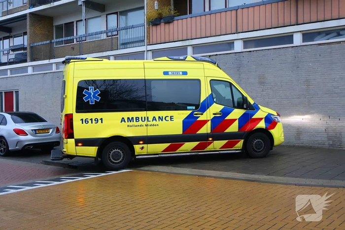 Fietser gewond bij botsing met auto