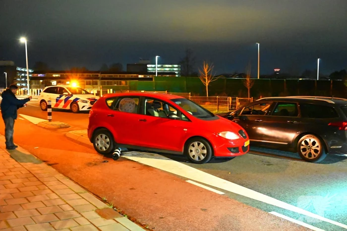 Gewonde na frontale botsing tussen twee auto's