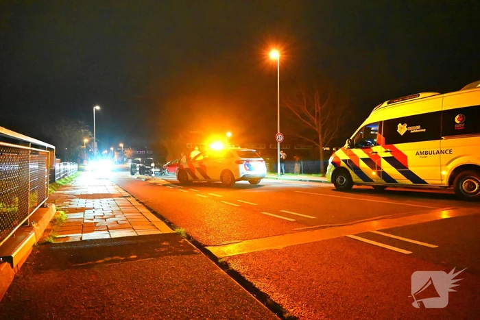 Gewonde na frontale botsing tussen twee auto's