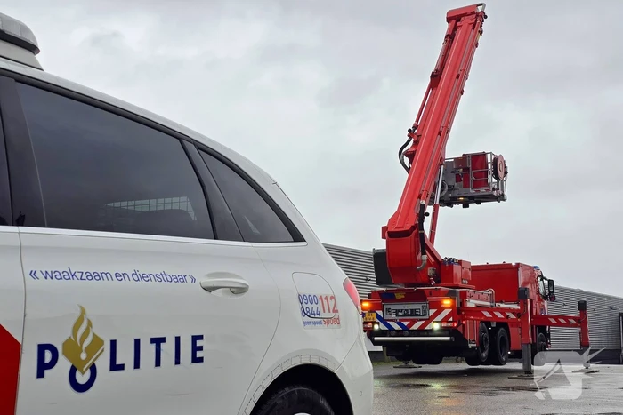 XL supermarkt ontruimd wegens brandgeur