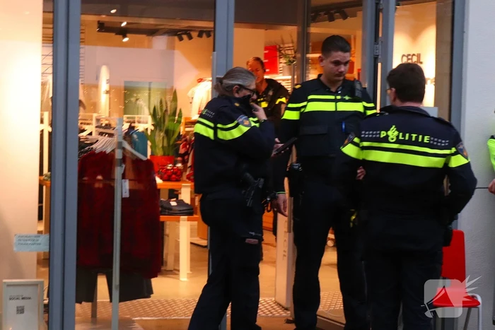 Drukke winkelstraat afgesloten wegens gaslucht